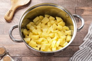 Кислые щи из квашеной капусты Кислые щи из квашеной капусты