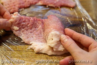 Свиные рулетики с вялеными томатами и моцареллой Свиные рулетики с вялеными томатами и моцареллой