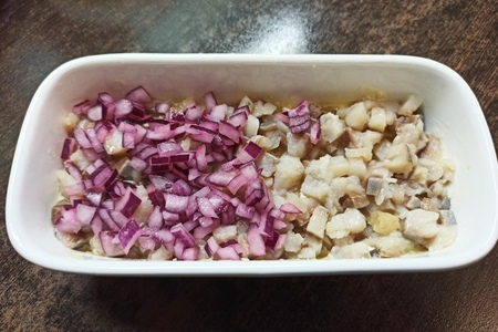 Салат "селёдка под шубой" с икорным майонезом