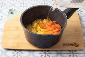 Овощной суп-пюре со сливками для ребенка Овощной суп-пюре со сливками для ребенка