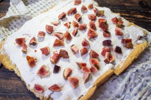 Рулет с инжиром Рулет с инжиром