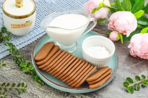 Мороженое с печеньем Мороженое с печеньем