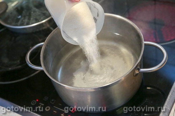 Компот из малины с черной смородиной на зиму Компот из малины с черной смородиной на зиму