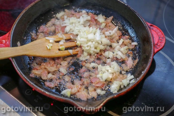 Макароны с белыми грибами и беконом Макароны с белыми грибами и беконом