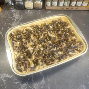 Пирог с курицей и грибами