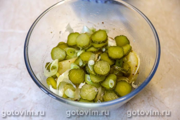 Немецкий картофельный салат с горчичной заправкой