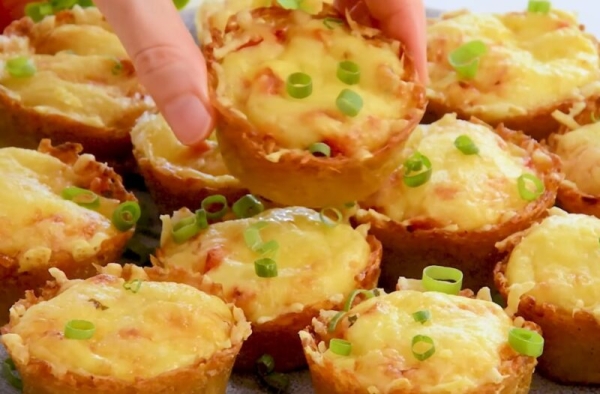 Новогодняя закуска за 30 минут: сочные и сытные маффины на праздничный стол. Невероятно вкусно и просто! Новогодняя закуска за 30 минут: сочные и сытные маффины на праздничный стол. Невероятно вкусно и просто!