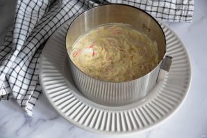 Салат "Мимоза" с крабовыми палочками Салат "Мимоза" с крабовыми палочками