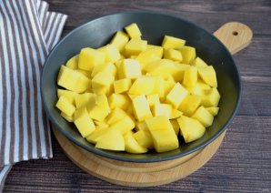 Мясо с грибами в горшочках Мясо с грибами в горшочках