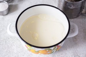 Пышные дрожжевые оладьи Пышные дрожжевые оладьи