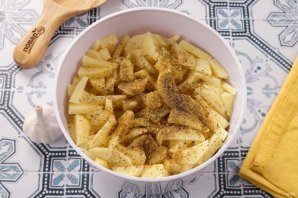 Курица с картошкой в аэрогриле Курица с картошкой в аэрогриле