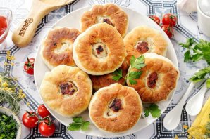 Беляши из куриного фарша Беляши из куриного фарша