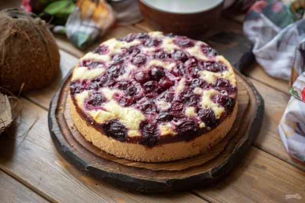 Пирог с вишней без глютена Пирог с вишней без глютена