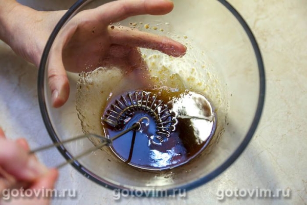 Поке с авокадо, брокколи и яйцом Поке с авокадо, брокколи и яйцом