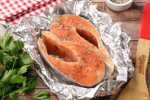 Форель в мультиварке Форель в мультиварке