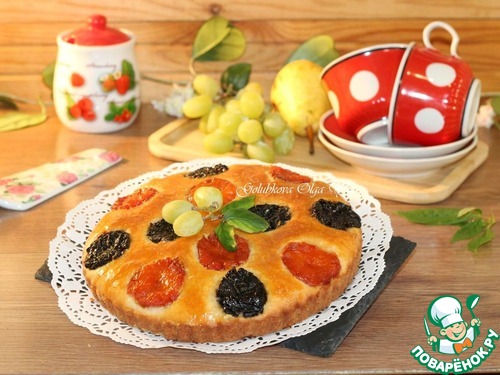 Пирог на кефире "Манник с сухофруктами" Пирог на кефире "Манник с сухофруктами"