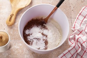 "Манник" на кефире с какао "Манник" на кефире с какао