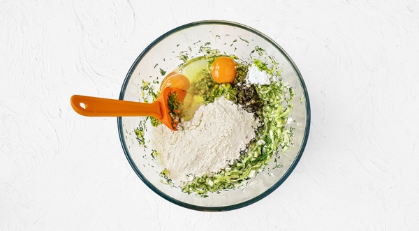 Оладьи из кабачков быстро, пошаговый рецепт с фото Оладьи из кабачков быстро, пошаговый рецепт с фото