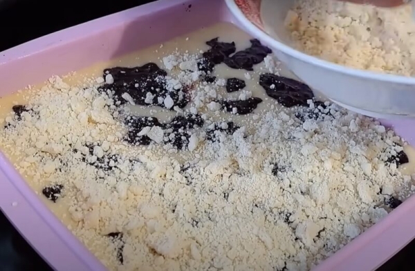 Рецепт быстрого пирога с вареньем к чаю. Готовим пока чайник не закипел Рецепт быстрого пирога с вареньем к чаю. Готовим пока чайник не закипел