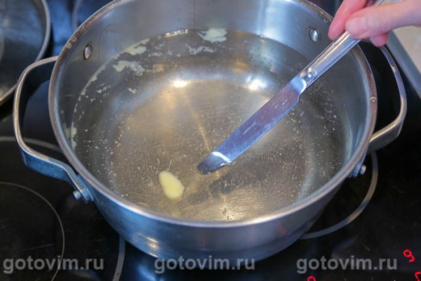 Белая спаржа в сливочно-сырном соусе Белая спаржа в сливочно-сырном соусе