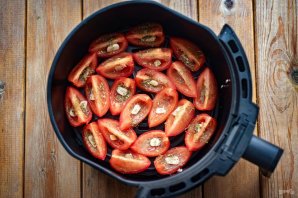 Вяленые помидоры в аэрогриле Вяленые помидоры в аэрогриле