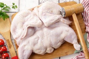 Цыпленок табака на мангале Цыпленок табака на мангале