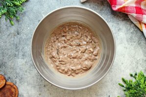 Фаршированная курица в духовке