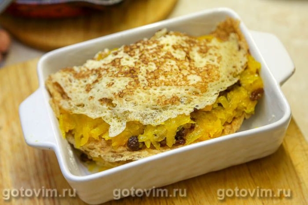 Запеканка из блинов с тыквой, изюмом и мёдом Запеканка из блинов с тыквой, изюмом и мёдом