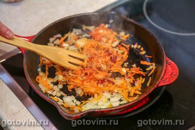 Борщ с фасолью и копченостями Борщ с фасолью и копченостями