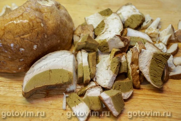 Макароны с белыми грибами и беконом Макароны с белыми грибами и беконом