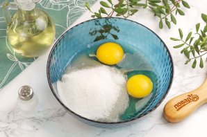 Морковный кекс с медом Морковный кекс с медом