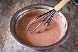 Шоколадный чизкейк с выпечкой