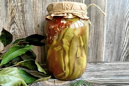 Турша (квашеная спаржевая фасоль) Турша (квашеная спаржевая фасоль)