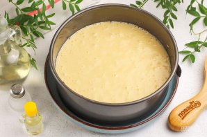 Творожный пирог с персиками Творожный пирог с персиками