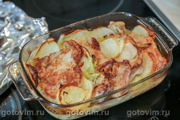 Запеканка из свинины с картофелем и сладким перцем Запеканка из свинины с картофелем и сладким перцем