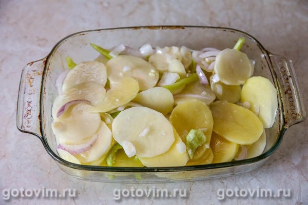 Запеканка из свинины с картофелем и сладким перцем Запеканка из свинины с картофелем и сладким перцем