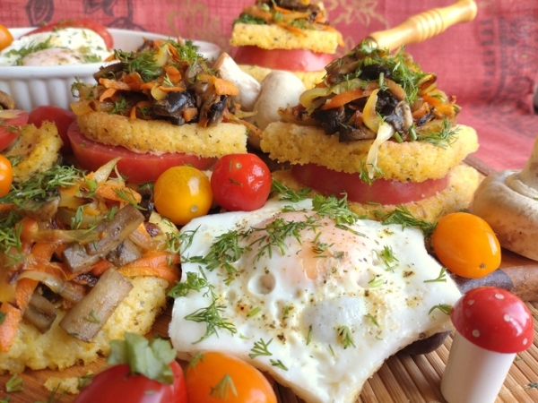 Закуска из овощей и грибов на поленте Закуска из овощей и грибов на поленте