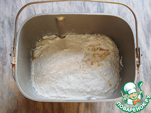 Пирожки с луком, яйцом и фетаксой