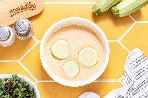 Кабачки в кляре с чесноком