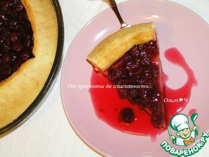 Открытый пирог с вишней Открытый пирог с вишней