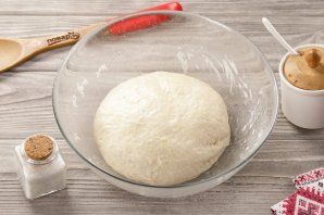 Дрожжевое тесто в микроволновке