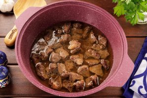 Рассыпчатый плов с говядиной Рассыпчатый плов с говядиной