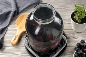 Компот из винограда на зиму на 3 литровую банку Компот из винограда на зиму на 3 литровую банку