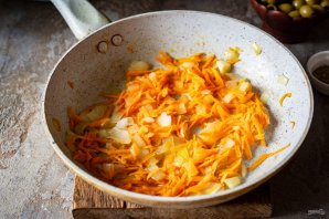 Суп с рисом и оливками Суп с рисом и оливками