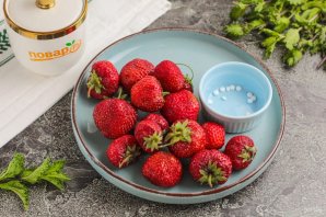 Кето-варенье из клубники на зиму Кето-варенье из клубники на зиму