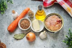 Гречка с тушенкой в мультиварке