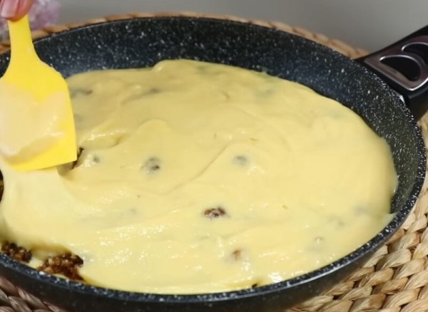 Срочно к плите! Удивите всех ароматным пирогом, который тает во рту. Вкус &mdash; как из лучшей кондитерской