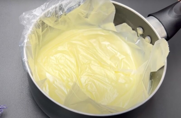 Творожный десерт: без муки, овсянки и крахмала. Низкокалорийный торт без сахара Творожный десерт: без муки, овсянки и крахмала. Низкокалорийный торт без сахара