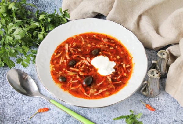 Солянка с жидким дымом Солянка с жидким дымом