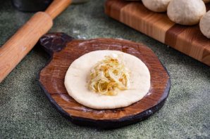 Пирожки с капустой в духовке Пирожки с капустой в духовке